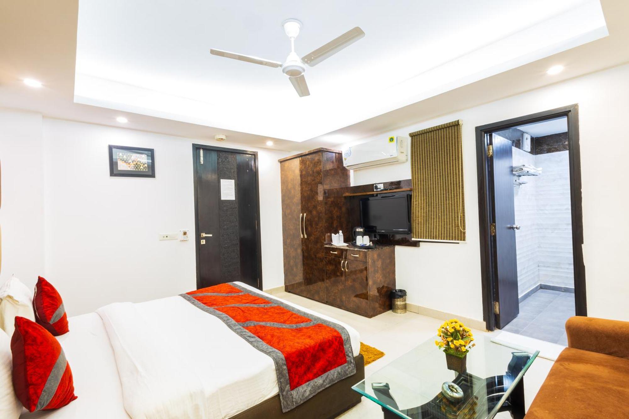 Hotel The Gold Inn - Karol Bagh Delhi Ngoại thất bức ảnh