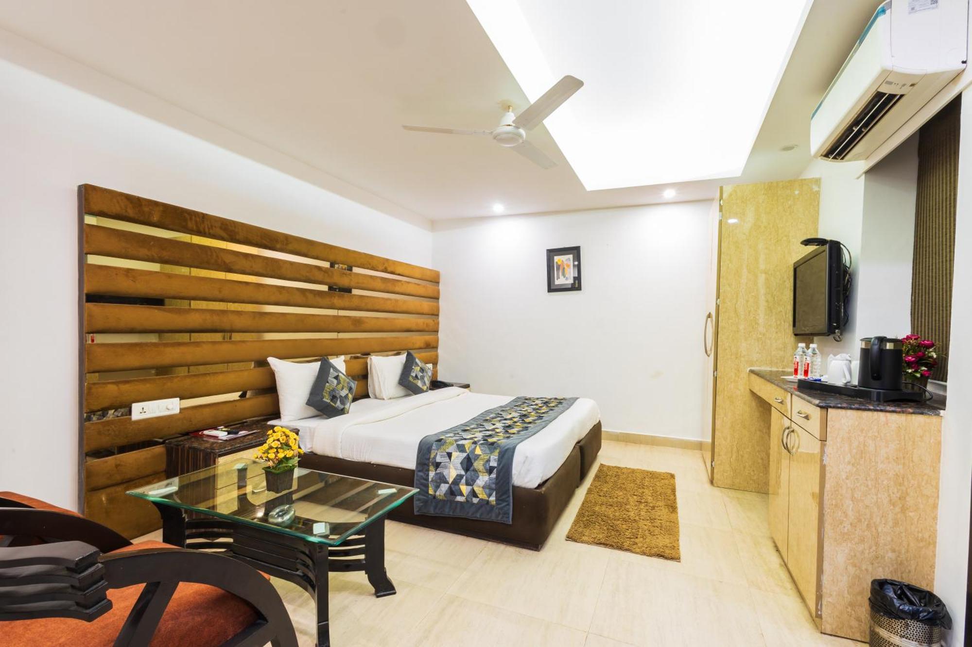 Hotel The Gold Inn - Karol Bagh Delhi Ngoại thất bức ảnh