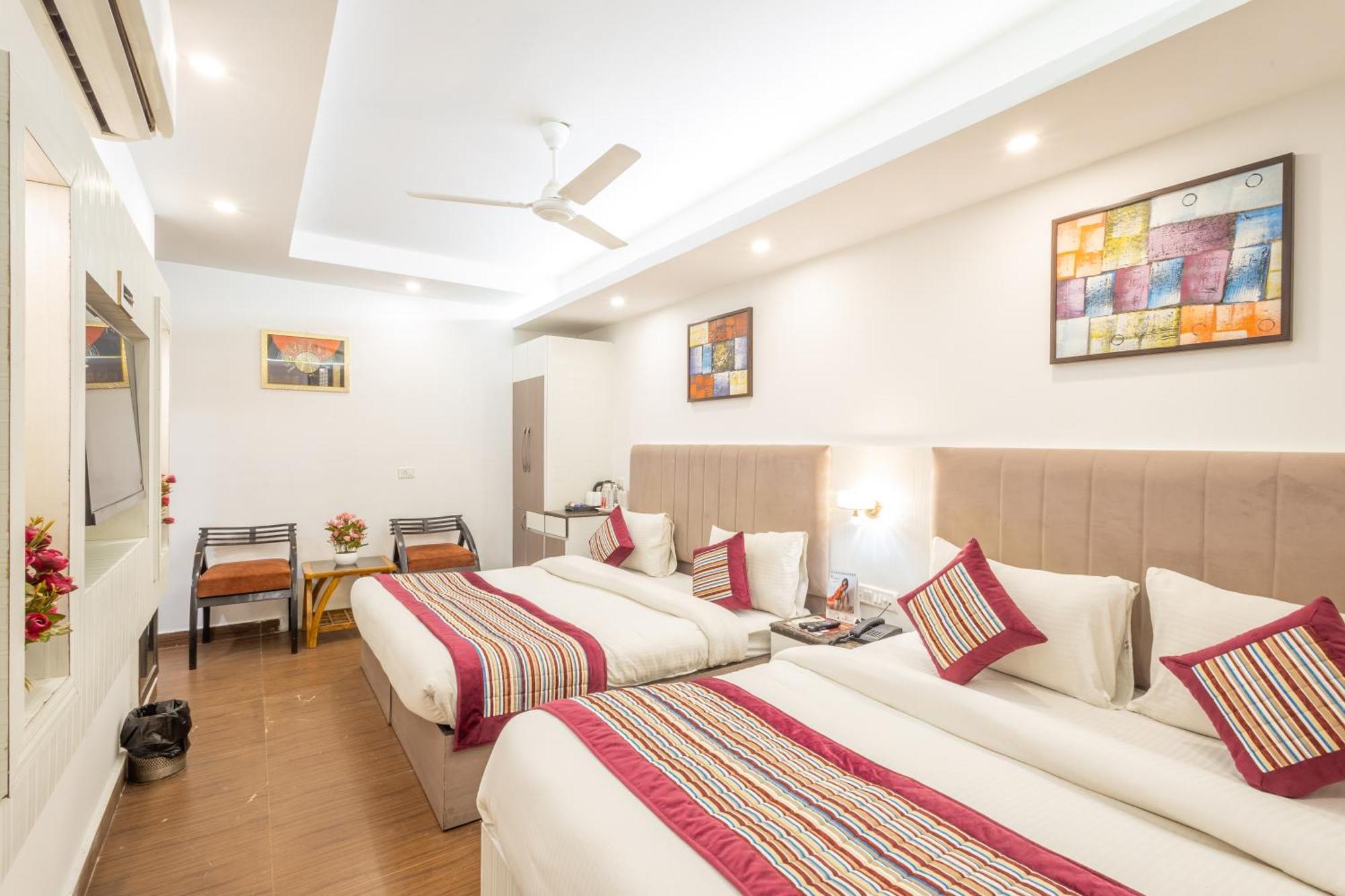 Hotel The Gold Inn - Karol Bagh Delhi Ngoại thất bức ảnh